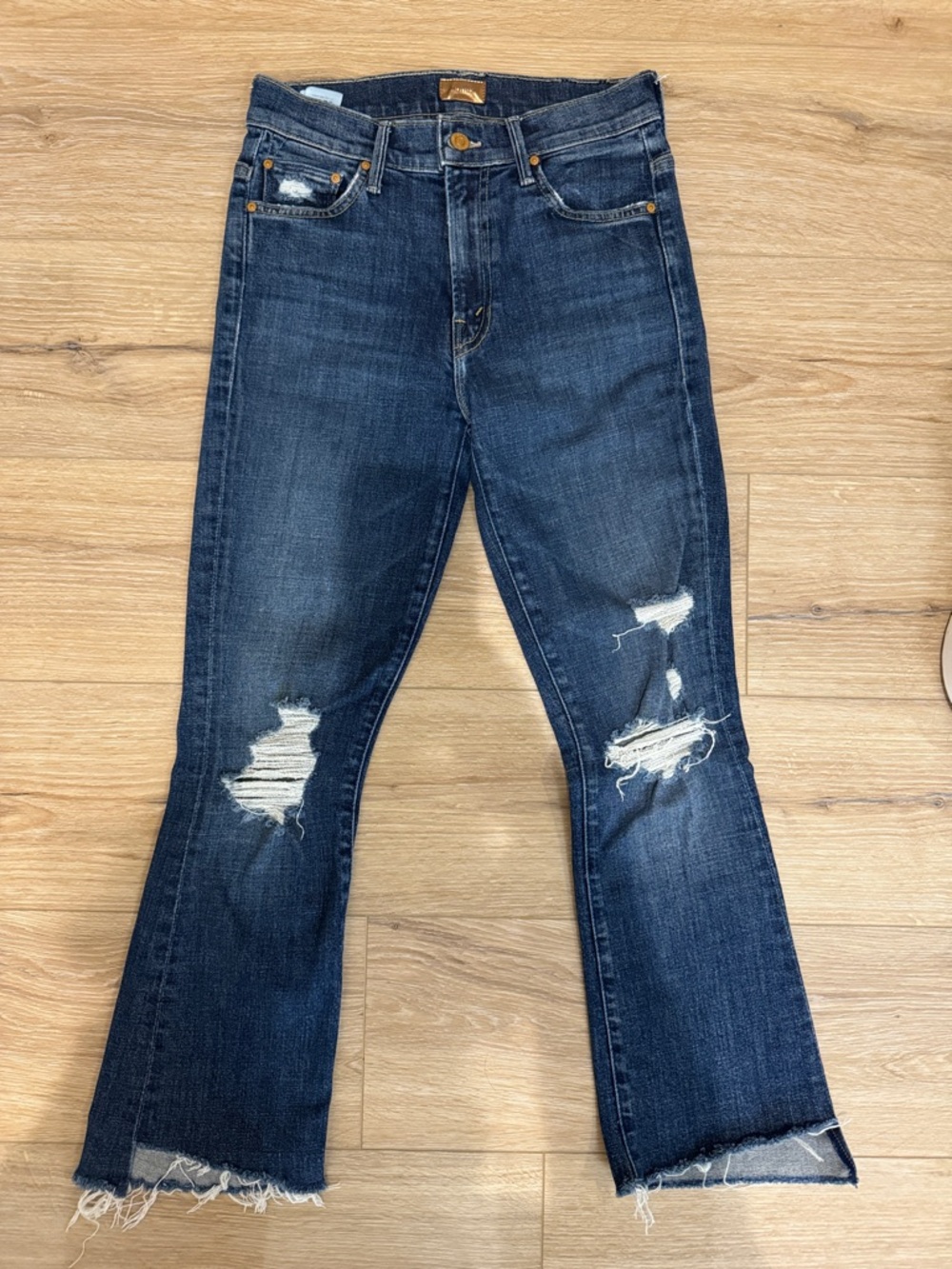 Mother Denim the insider step crop distressed